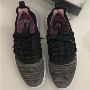 Brand new puma ignite women’s golf shoe 6.5M